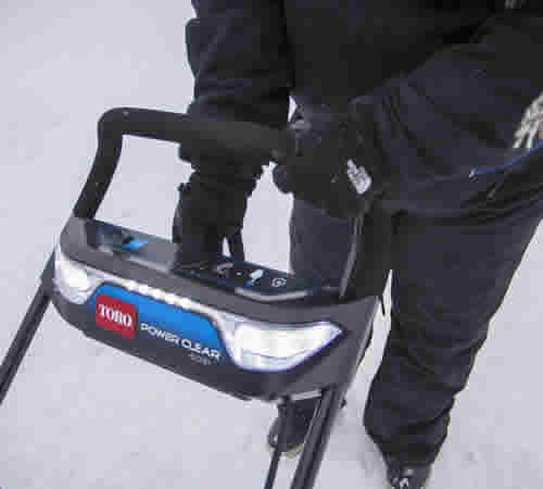 toro-31853t-60v-snow-blower