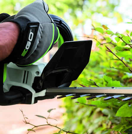 ego_ht2410e_hedgetrimmer_safety