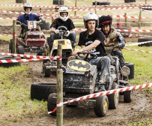 lawnmower-racing-300x249-2